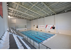 Balıkesir-Bandırma Onyedi Eylül Üniversitesi Yüzme Havuzu