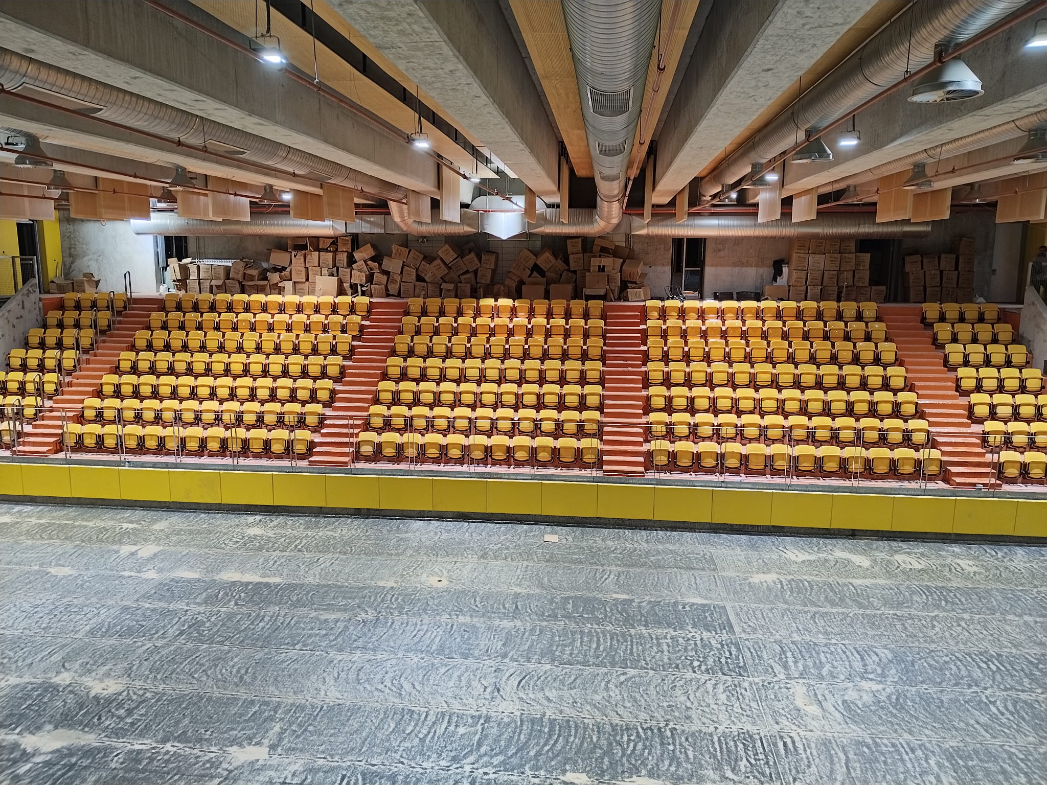 İstanbul-Gaziosmanpaşa Fahrettin Özüdoğru Mesleki ve Teknik Anadolu Lisesi Kapali Spor Salonu